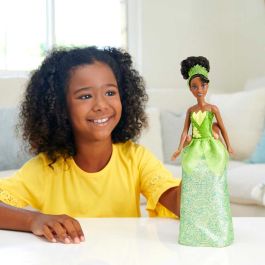 Mattel Hlw04 Muñeca Disney Princesa Tiana, inspirada en 'Tiana y el sapo', articulada, con ropa y accesorios (tiara y zapatos)