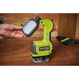 Ryobi RYO4892210236968 Lámpara LED 18V Ajustable 1500/700/200 Lúmenes, Puertos USB-A/C, Compatible RYOBI LINK y Base Magnética