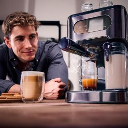 Cecotec Cafetera Express de Brazo Power Espresso 20 ColdBrew Latte 1350W 20bar negra