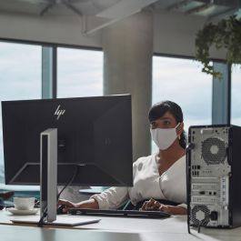 HP Ordenador Pro 400 G9 Core i5-12500 16GB RAM 512GB SSD Windows 11 Pro Español