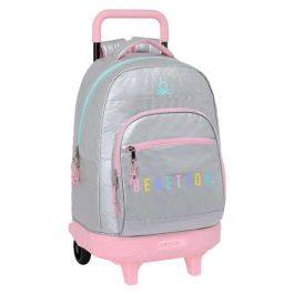 Mochila gde. c/ruedas compact extraible benetton "silver" 33x45x22cm Precio: 60.5. SKU: B14YMGEDHB