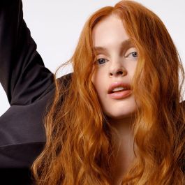 Sebastian Professionals Spray en Gel Volupt - Crea volumen, acabado suave y fijación flexible para cabello fino - 150 ml