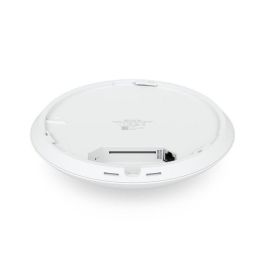 Ubiquiti Punto Acceso WiFi 7 Montaje Techo 8 Flujos Espaciales 6 GHz Puerto 2.5 GbE PoE+ Ideal Grandes Entornos Blanco