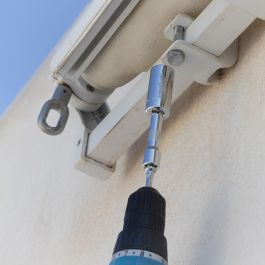 Llave de Vaso Universal con Accesorios Uniscrew InnovaGoods