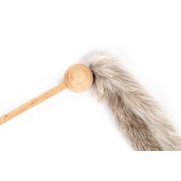 Gloria Juguete para Gato: Palo con Gusano de Piel de Conejo Real, Madera Natural, Activa Instintos, 100% Natural, Hecho en España