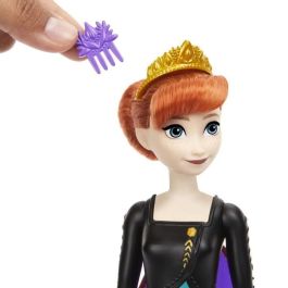 Muñeca frozen anna spin and reveal.incluye 11 sorpresas 5 accesorios y 5 pegatinas con una escena de juego inspirada en la pelicula.