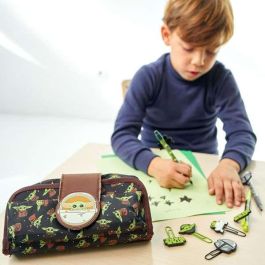 Cerdá Estuche Portatodo The Mandalorian Grogu con Velcro Marrón de Poliéster y Goma para Niños 3+ Años