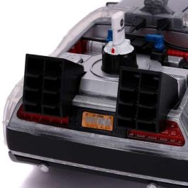 Coche de metal dlorean regreso al futuro iii con luz escala 1:24 30x15x11 cm Coche de metal dlorean regreso al futuro iii con luz escala 1:24 30x15x11 cm