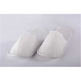 Bifull Zapatilla Cerrada Blanca Con Suela Eva 25 Uds. Bifull Precio: 16.68999948. SKU: B1C4YLV5T3