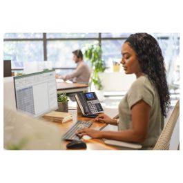 HP Teléfono IP Poly Edge E450, 8 Líneas, PoE, Pantalla IPS 3.5", Negro, Terminal con Conexión por Cable