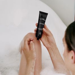 Unicskin UNICBODY WHITE X-TREME Crema Despigmentante Antimanchas para Cuerpo y Zonas Sensibles con 4% Lumiskin 100 ml