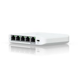 Ubiquiti 5x 1/2.5 GbE RJ45, 25 Gbps, 18.6 Mpps, 12.5 Gbps throughput, DC 5V/1A/5W, PoE 44-57V/6.4W, -20 - 45°C, 10 - 90% humidity, 117.1 x 90 x 21.2 mm, 206 g Ubiquiti 5x 1/2.5 GbE RJ45, 25 Gbps, 18.6 Mpps, 12.5 Gbps throughput, DC 5V/1A/5W, PoE 44-57V/6.4W, -20 - 45°C, 10 - 90% humidity, 117.1 x 90 x 21.2 mm, 206 g