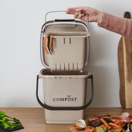 Je cherche une Idee Cubo Compost 8 L con asa y cierre de solapa, de polipropileno, para residuos orgánicos Je cherche une Idee Cubo Compost 8 L con asa y cierre de solapa, de polipropileno, para residuos orgánicos