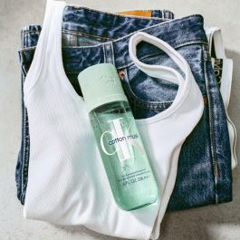Calvin Klein CK Cotton Musk Body Mist 236 ml Unisex para Cuerpo y Cabello Hidratante Fragancia Suave Floral Almizcle