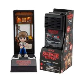 Yume Figura Sorpresa Stranger Things Serie 3 Walkie Talkie Coleccionable con Accesorios Español 16x7.6x6.4 cm