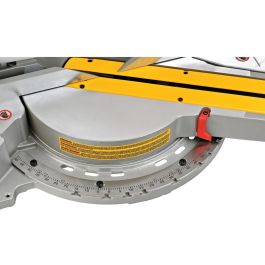 DeWALT Sierra Ingletadora DWS780 1675W con Disco de 305mm