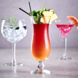 Day Juego de 6 Piezas Copas Coctelería: 2 Ginebra 640ml, 2 Martini 175ml, 2 Huracán 440ml