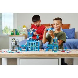 Zuru Max Build Set Construcción Estación de Bomberos y Policía, 976 Piezas, Vehículos y Accesorios, Modelos Surtidos Zuru Max Build Set Construcción Estación de Bomberos y Policía, 976 Piezas, Vehículos y Accesorios, Modelos Surtidos