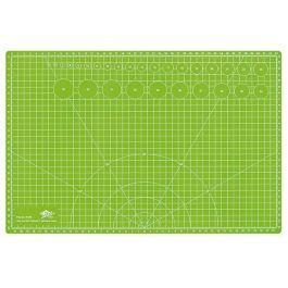WEDO CM 45 Cutting Mat Schneidematte 450x300x3mm Apfelgrün Precio: 23.50000048. SKU: B194WRJ324