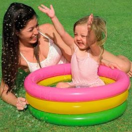 Intex Piscina Hinchable 3 Aros Colores con Suelo Hinchable Capacidad 28 Litros para Niños de 1 a 3 Años 61x22 cm Modelos Surtidos