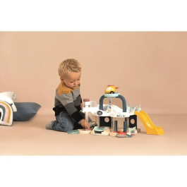Smoby Garaje Infantil con Actividades 56x32x29cm, Edad Mínima 18 Meses, Plástico