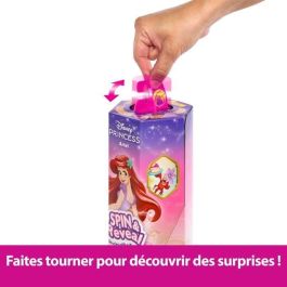 Mattel Htv88 Muñeca Ariel Spin & Reveal Disney Princess - Unboxing Mágico con 5 Accesorios, Pegatinas y Falda Reversible