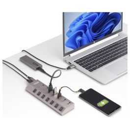 StarTech Hub USB-C Autoalimentado de 7 Puertos con Interruptores On/Off, USB 3.0 a 5 Gbps, Ladrón USB Tipo C a USB-A Gris