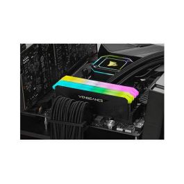 Corsair CMG16GX4M1E3200C16 Memoria RAM 16GB DDR4 3200MHz CL16 Vengeance RGB para PC Intel y AMD Retail