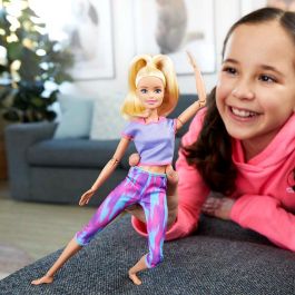 Barbie Ftg80 Muñeca Movimientos Sin Límites con 22 Articulaciones Flexibles para Posturas Reales y Juego Creativo Niñas +3 Años