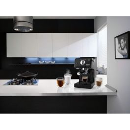 Delonghi ECP31.21 Cafetera espresso con bomba - 15 bares - Negra