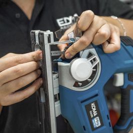 Koma Tools 20v-sc Sierra Caladora 20V (sin batería ni cargador) Li-ion, Corte Madera 65mm, Metal 8mm, Velocidad Variable, Cambio Rápido Hoja