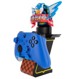 Cable Guy Soporte sujeción Classic Sonic - Sonic The Hedgehog 20cm para mandos PS5/Xbox y móviles, 2 puntos carga USB