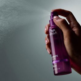 Wella Professionals Spray Brillo y Suavidad Ultimate Color Cabello Teñido 95 ml