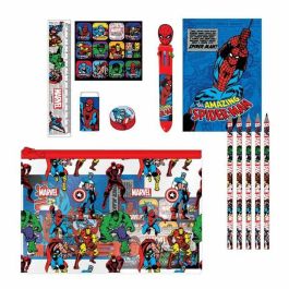 Cerdá Conjunto de Papelería Escolar Avengers Rojo para Niños de 2 a 8 Años - Medidas: 22x14x0.5 cm Precio: 7.19224. SKU: B14WEAJ4T2