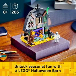 LEGO 40721 Granero de Halloween – Juguete de construcción Esqueleto para niños de 8 años en adelante