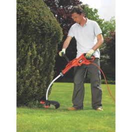 Cortadora de hilo eléctrica BLACK & DECKER 700W 33cm GL7033 Cortadora de hilo eléctrica BLACK & DECKER 700W 33cm GL7033