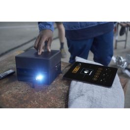 Epson Proyector Láser Full HD 1080p EF-12 Android TV HDMI USB Negro 1000 Lúmenes