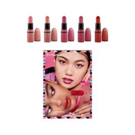 Mini Lipstick Kit Set MAC: Amplified, Matte, Cream Lipstick, You Can't Chili With Us, 1.8 g *Miniature + Amplified, Matte, Cream Lipstick, Double Date, 1.8 g *Miniature + Amplified, Matte, Cream Lipstick, Velvet Teddy, 1.8 g *Miniature + Amplified, Matte, Precio: 63.50000019. SKU: B1A68G75P3