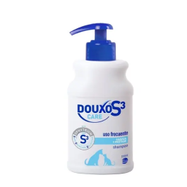 Douxo S3 Care Shampoo 200 mL Precio: 13.95000046. SKU: B16B473CLZ