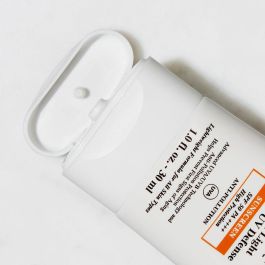 Kiehl'S Ultra Light Daily Uv Defense Anti-Pollution Pa++++ Spf50 30 mL