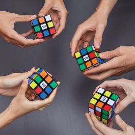 Rubiks 6063968 Cubo de Rubik 3x3 Clásico | Juego de Lógica y Habilidad Mental para Resolver Colores | Edad Recomendada +8 años