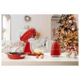 Smeg KLF03RDEU - Hervidor de Agua de 1.7 Litros, 2400W, Acero Inoxidable Rojo, con Filtro Antical, Apagado Automático y Base Giratoria 360 Grados