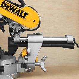 DeWALT Sierra Ingletadora DWS780 1675W con Disco de 305mm