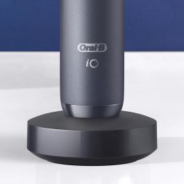 Oral-B iO Series 8 4210201363095 Cepillo Eléctrico Negro con 6 Modos de Cepillado, Pantalla y Control de Presión
