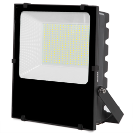 BX3 Proyector LED 150W IP65 Regulable TRIAC, Foco Exterior de Alta Potencia para Fachadas, 6000K, Modelo BX3-HVFL150W-FCW