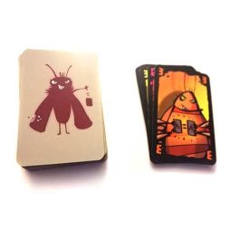 Devir Juego Polilla Tramposa - ¡Ganará quien antes se deshaga de sus cartas! Juego de mesa familiar a partir de 7 años