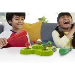 Mattel Games CHASS'TAUPES Juego de Mesa Infantil, 1 o 2 Jugadores, 4 Años en Adelante, con Luces y Sonidos