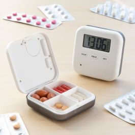 Innovagoods Pastillero Inteligente Electrónico con Reloj, Alarma y Cronómetro, 4 Compartimentos, Hermético, Tamaño Bolsillo Precio: 15.79000027. SKU: V0103066