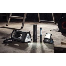 Varta 17648101421 Linterna de Trabajo LED Work Flex Area Light 3xAA, Resistente al Agua, con Gancho e Imán
