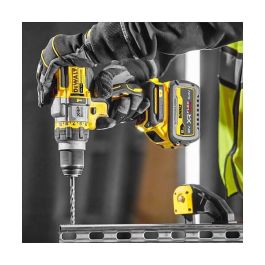 DeWALT DCD999NT-XJ Taladro de Pistola con Percusión 18V, 2250 RPM, Máx. 55mm Madera/13mm Piedra, Par 126Nm, Incluye Funda y Empuñadura Adicional, Negro/Plata/Amarillo